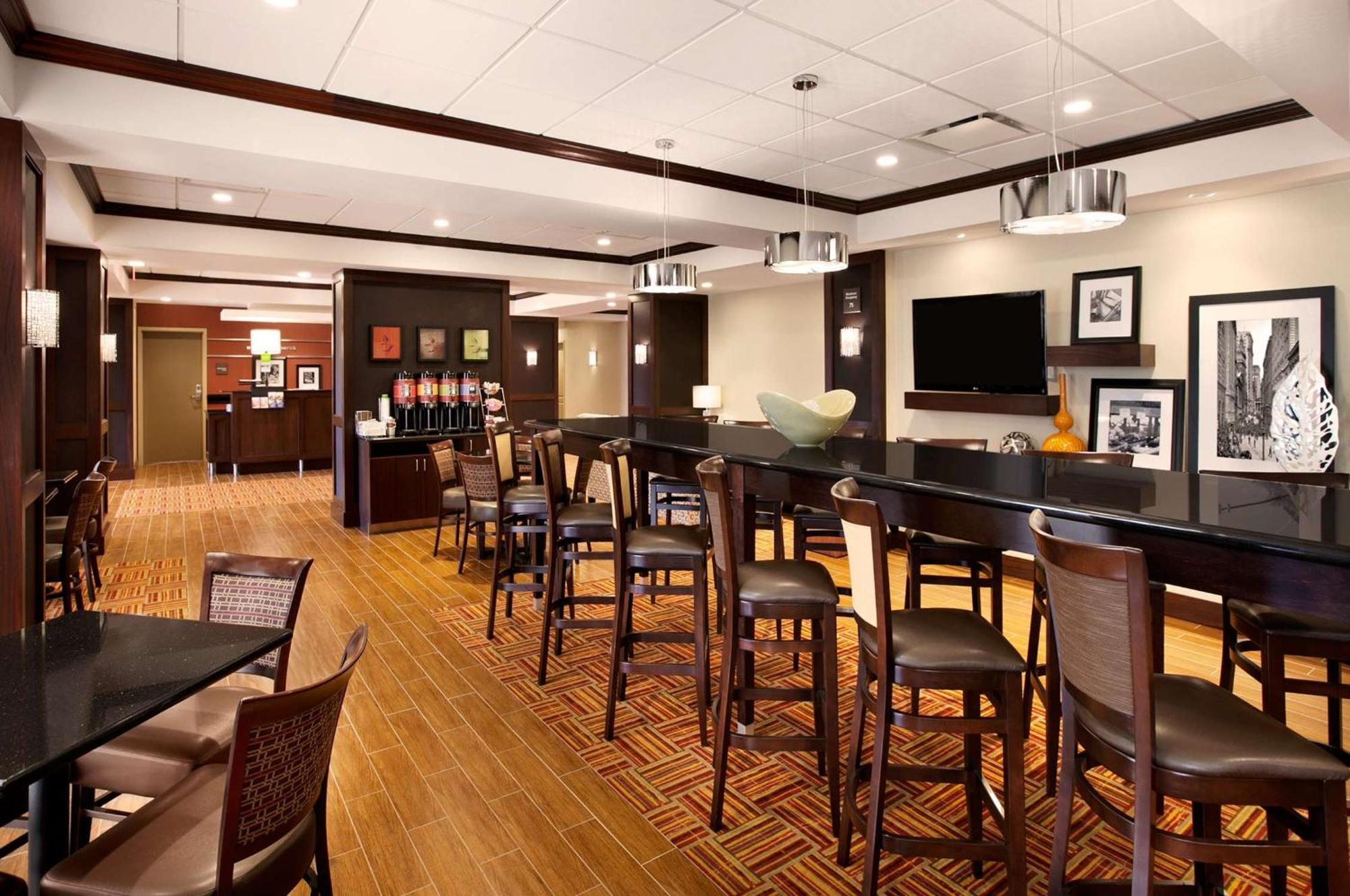 Hampton Inn Limerick Ngoại thất bức ảnh